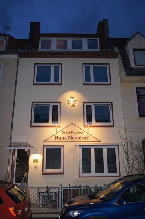 Hotel-Pension Haus Neustadt Bremen Exterior photo